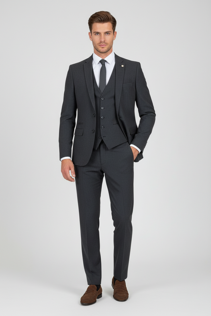 6th Sense 3-Piece Suit | Peak | Phantom