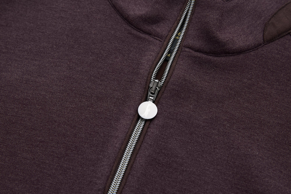 6th Sense 1/4-zip top zipper close-up with round pull tab