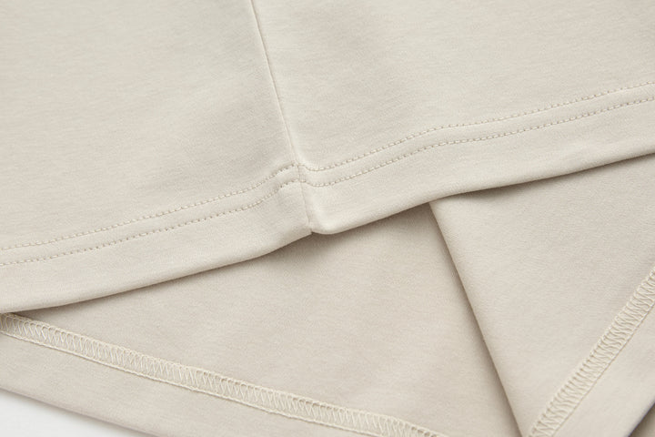Light cream 6th Sense T-shirt double-stitched shoulder and side seam