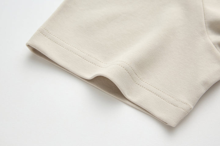 Light cream 6th Sense T-shirt sleeve hem with neat double stitching