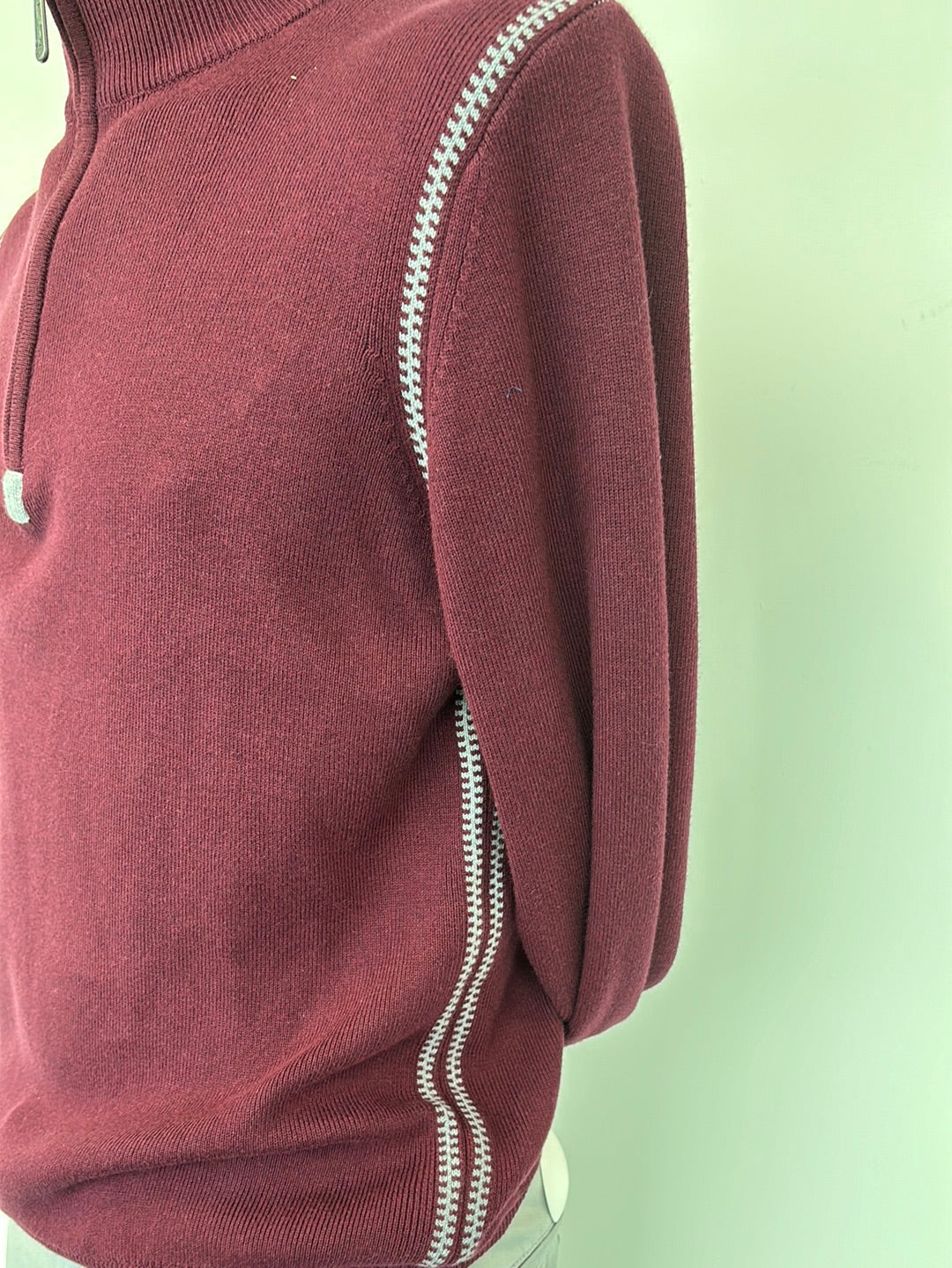 6th Sense 1/4 zip Jumper | Hound | Wine