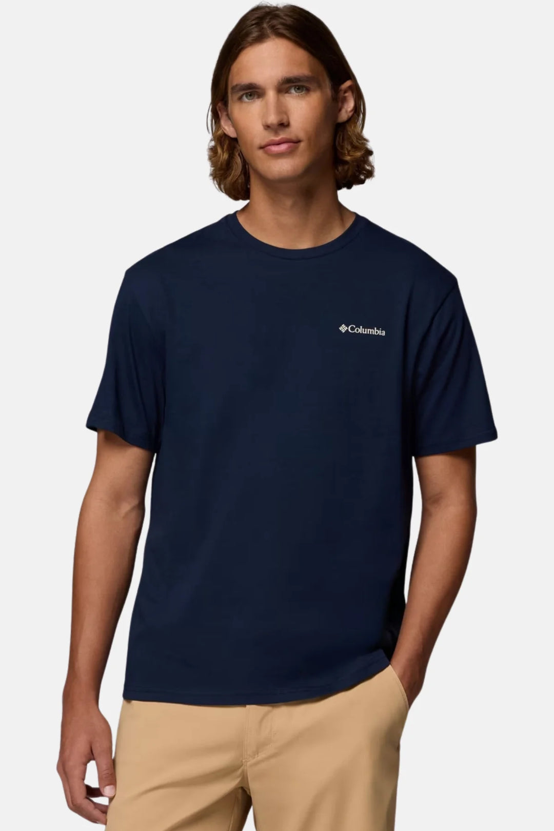 Columbia Basic T-shirt in collegiate navy, short sleeves with chest logo