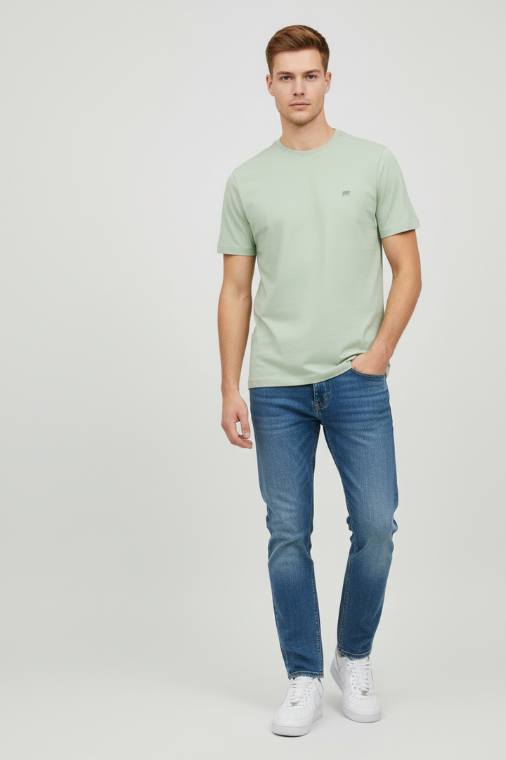 Rivet & Denim Josh T-Shirt | Apple
