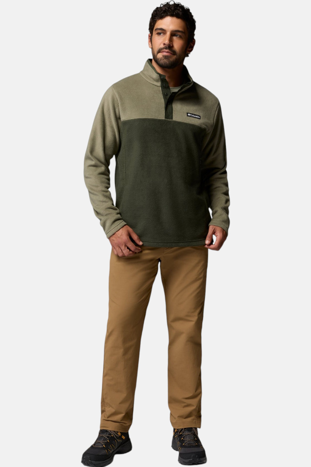 Men's Columbia Steens Mountain half-snap fleece pullover with stand collar, green.